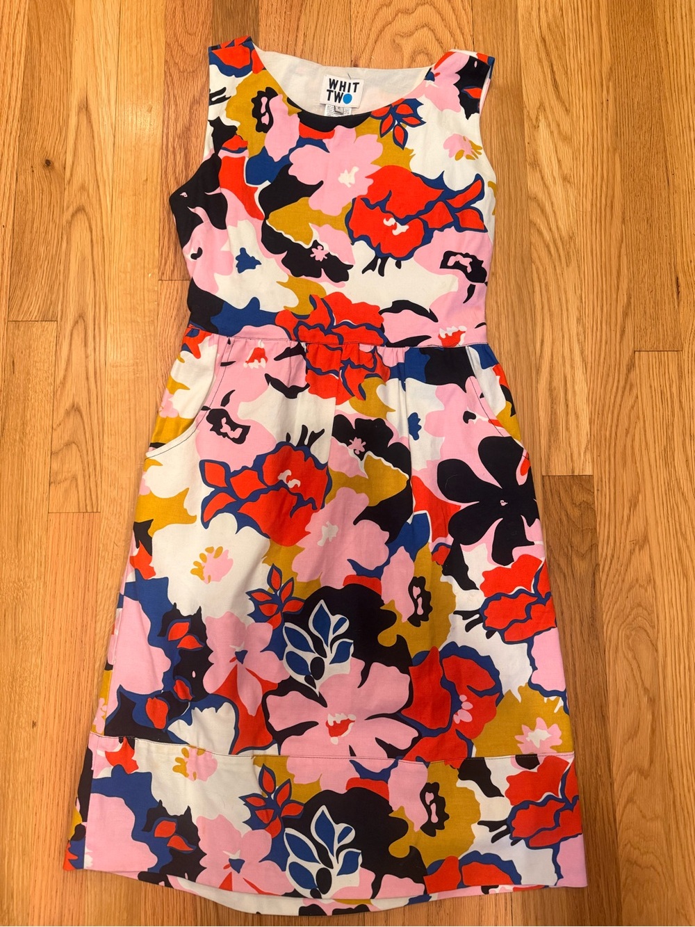 Whit Two Abstract Floral Sleeveless Cutout Back A-Line Dress Size 6 withPockets⁠